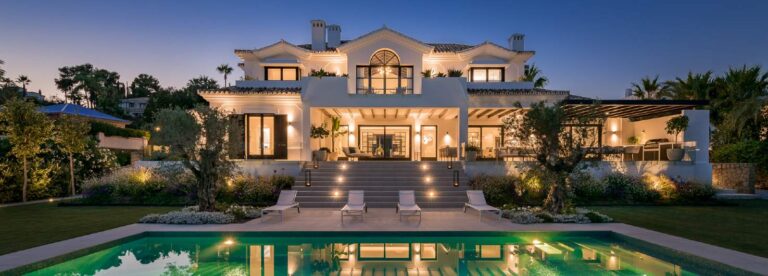 Top Luxury Real Estate Agents – Complete Guide, Technology Benefits, and Real-World Examples